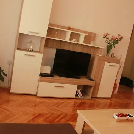 Monte Paradiso Apartment *